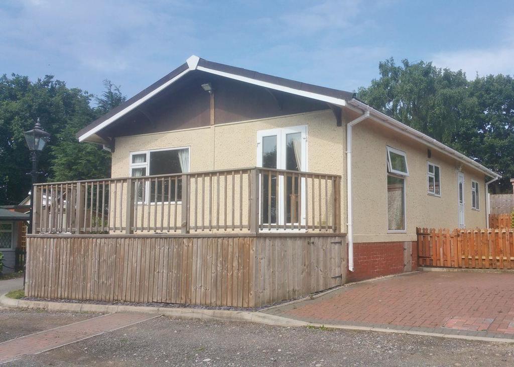 Weston Wood Lodges Melbourne  Exterior photo